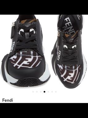 Fendi Flow black and white